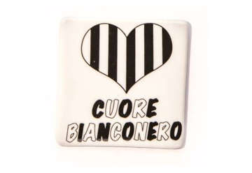 Immagine di Magnete Cuore Bianconero in ceramica